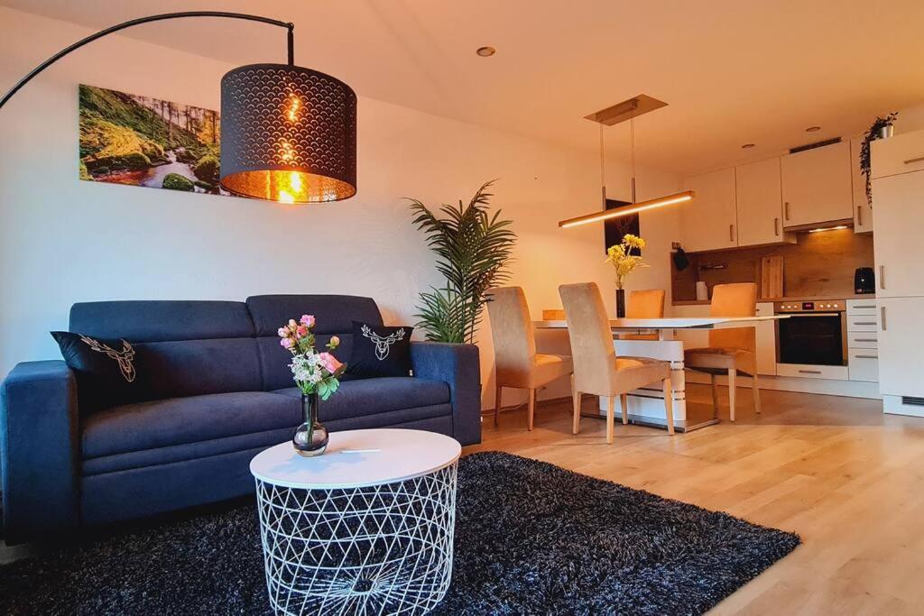 Apartamento Pool, Sauna & Schwarzwald-Idylle Unterkirnach Exterior foto